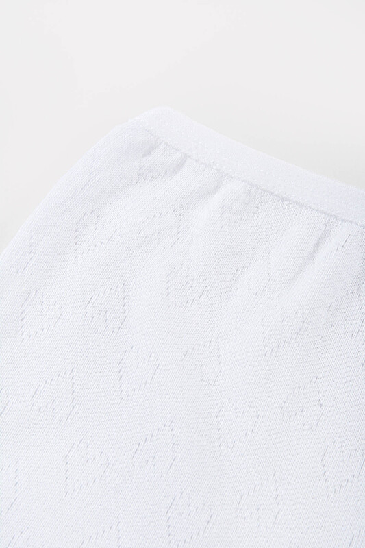 Beyaz Jakarlı Kız Çocuk Paçalı Şort Külot - NBB