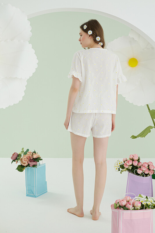 Beyaz Papatya Şortlu Önden Bağlamalı Pijama Takımı - NBB