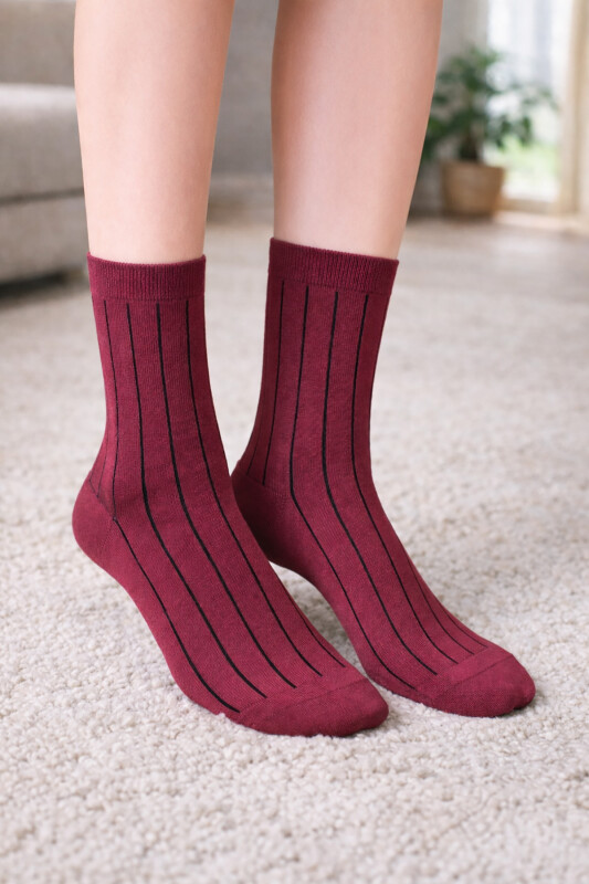 Bordo Çizgi Desenli Çorap - NBB