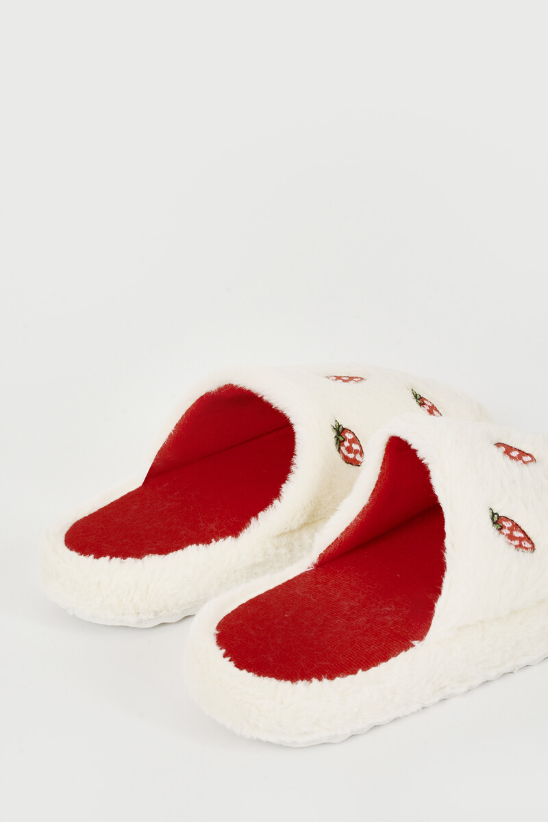 Ekru Çilek Desenli Ev Terliği - 3