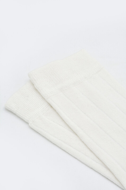 Ekru Çizgi Desenli Çorap - NBB