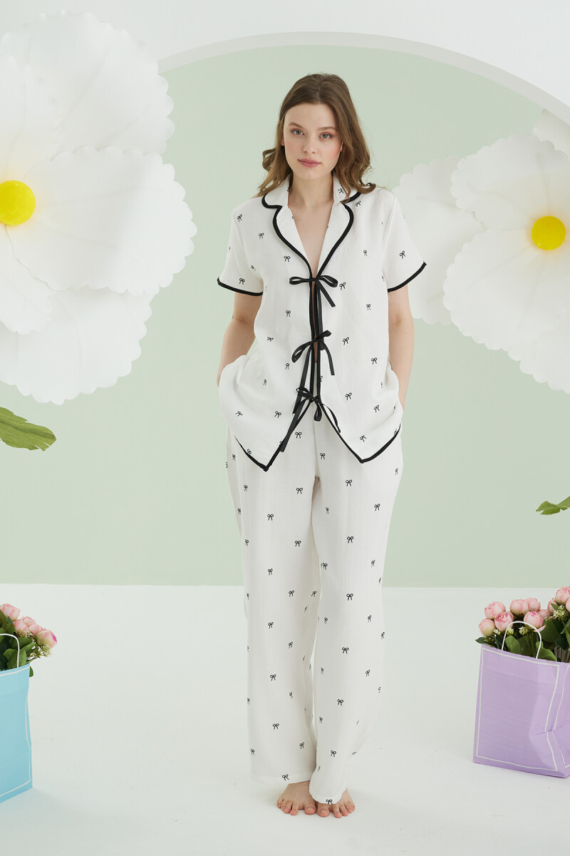 Ekru Kurdele Önden Bağlamalı Pijama Takımı - 1