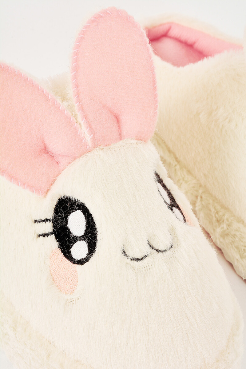 Ekru Tavşan Figürlü Ev Terliği - 2