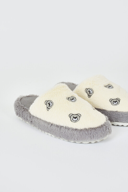 Gri Ayıcıklı Kapalı Ev Terliği - NBB