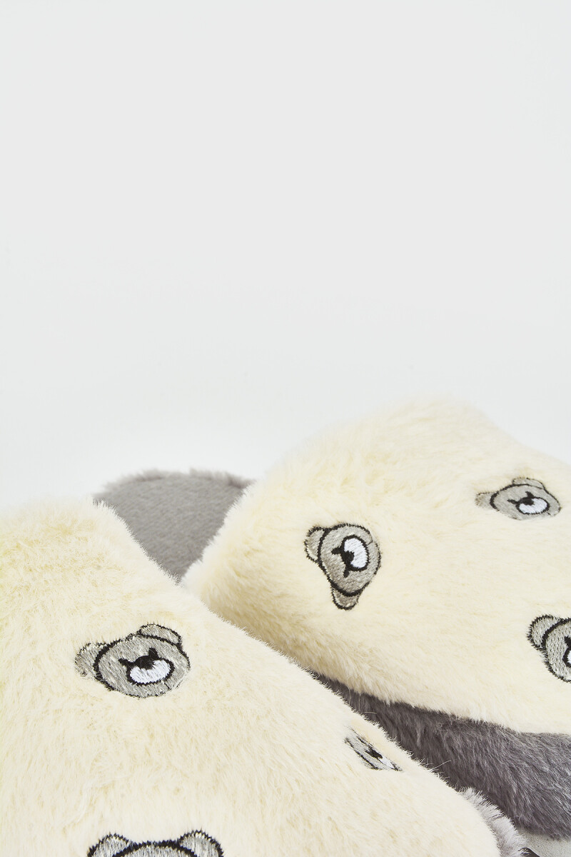 Gri Ayıcıklı Kapalı Ev Terliği - 3