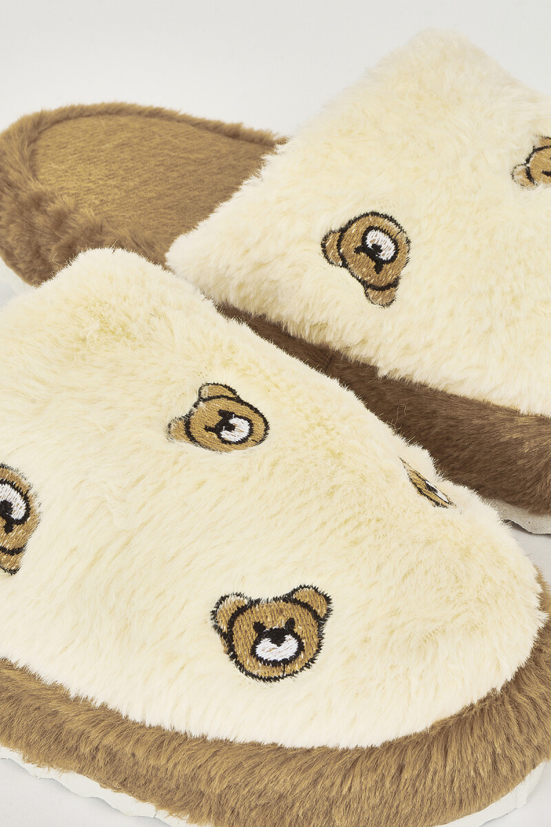 Kahve Ayıcıklı Kapalı Ev Terliği - 2