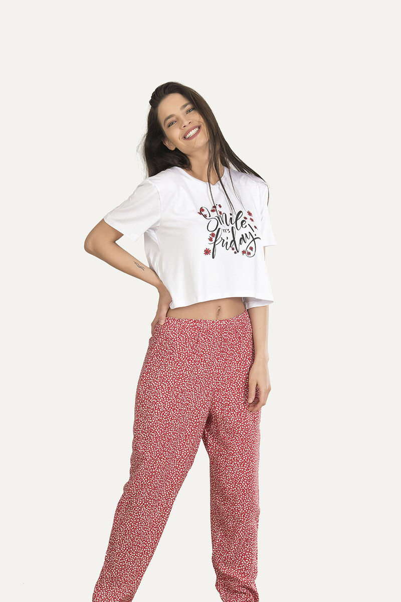 Kırmızı Çiçek Desenli Pijama Takımı - 3