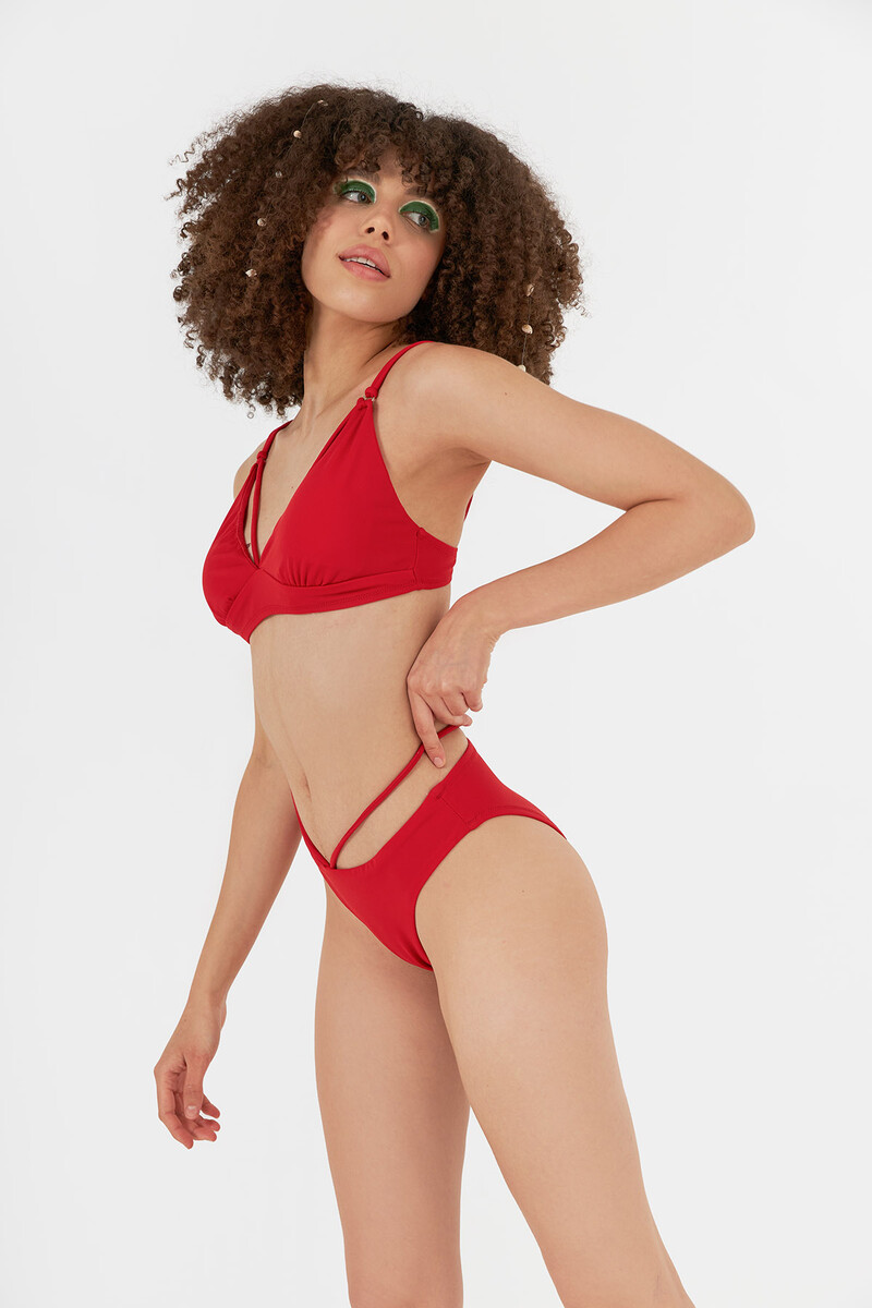 Kırmızı Glanex İpli Tek Üst Bikini - 3