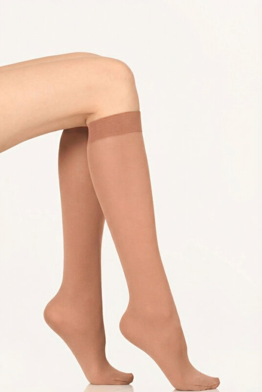 Mürdüm Süper İnce 15 Denye Parlak Diz Altı Pantolon Çorabı - NBB
