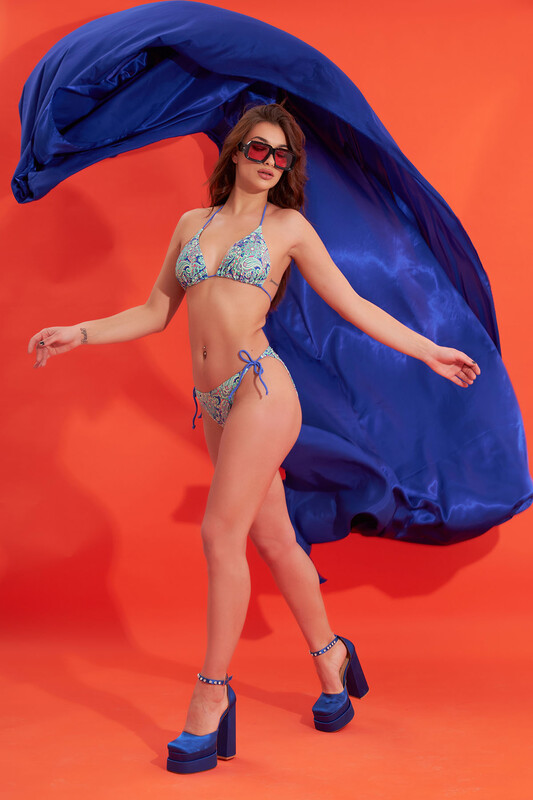 Renkli Marana Üçgen Tek Üst Bikini - Thumbnail