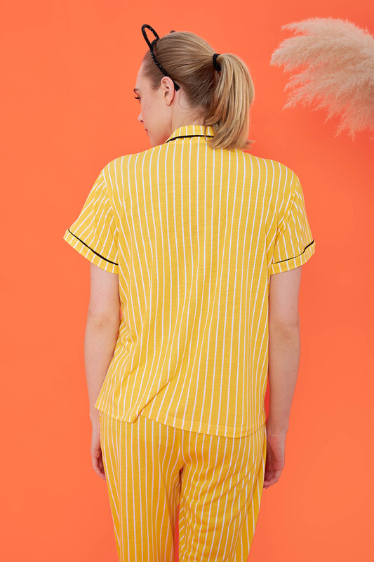 Sarı Çizgili Gömlekli Pijama Takımı - Thumbnail