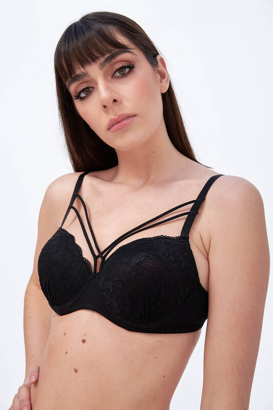 Siyah Dantel Detaylı Hafif Destekli Sütyen Takımı - NBB
