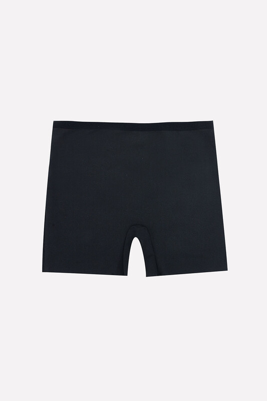 Siyah Lazer Kesim İz Yapmaz Short - NBB