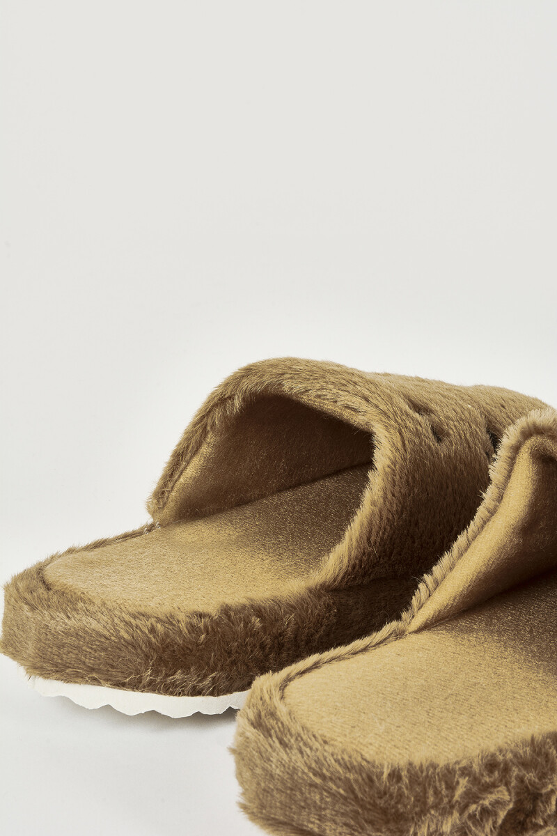 Vizon Yandan Ayıcıklı Ev Terliği - 3