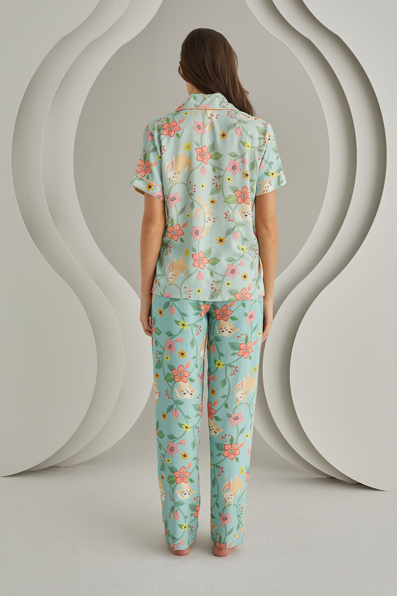 Yeşil Çiçek Desenli Önden Düğmeli Gömlekli Pijama Takımı - 4