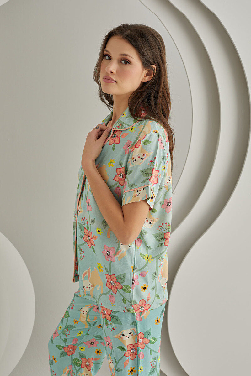 Yeşil Çiçek Desenli Önden Düğmeli Gömlekli Pijama Takımı - 3