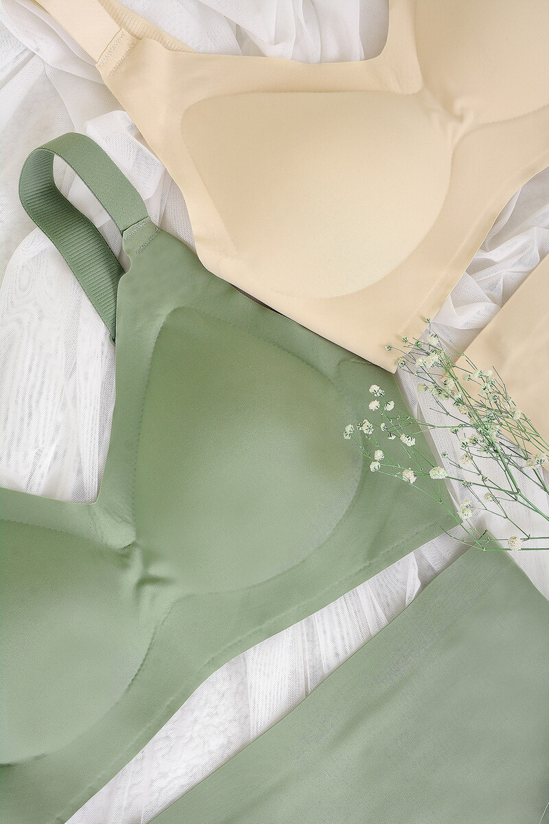 Yeşil Lazer Kesim Dikişsiz Balensiz Sütyen - 4